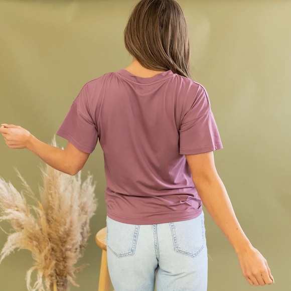 Indie & Co Harper Tee size Medium - Picture 2 of 7